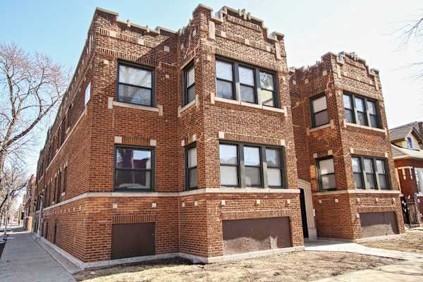 6401 S Maplewood Ave property